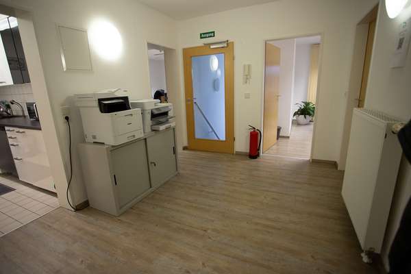 Geschäftshaus mit ca. 280 m² auf 2 Etagen! — Bild 14 von 50