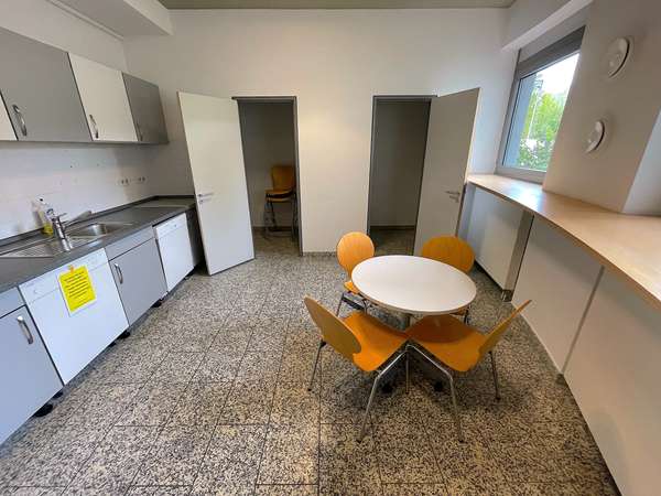 Großzügige Bürofläche im beliebten Telco Gebäude in Idstein! — Bild 11 von 14