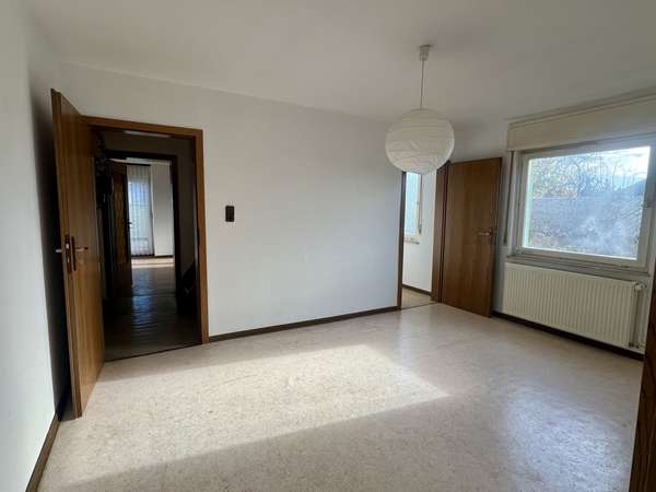 Ein Ort zum Gestalten – Einfamilienhaus mit Dachterrasse in Breckenheim — Bild 21 von 28