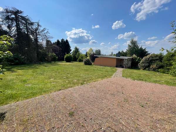 3.010 m² Villengrundstück in ruhiger und begehrter Bestlage!! — Bild 5 von 8