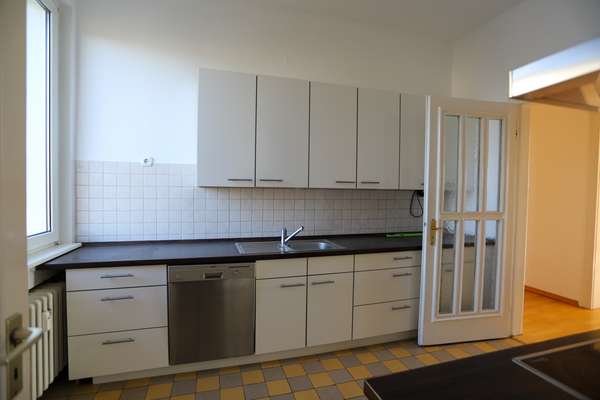 Schöne 4,5-Zimmer Wohnung in Wiesbaden-Nordost — Bild 23 von 27