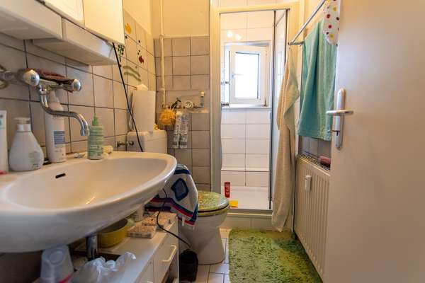 Mehrfamilienhaus mit 6 Wohneinheiten in zentraler Lage! — Bild 12 von 36