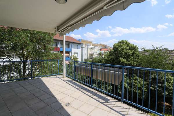 Helle 3-Zimmerwohnung mit Balkon in Mainz! — Bild 4 von 16