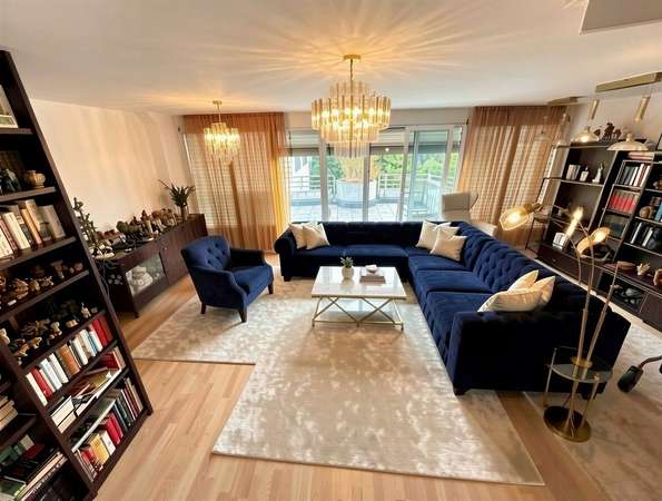 Wo die Dachterrasse zum zweitenWohnzimmer wird – Penthouse-Maisonette über zwei Ebenen — Bild 2 von 24