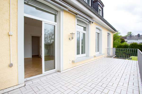 Schöne 4,5-Zimmer Wohnung in Wiesbaden-Nordost — Bild 3 von 15