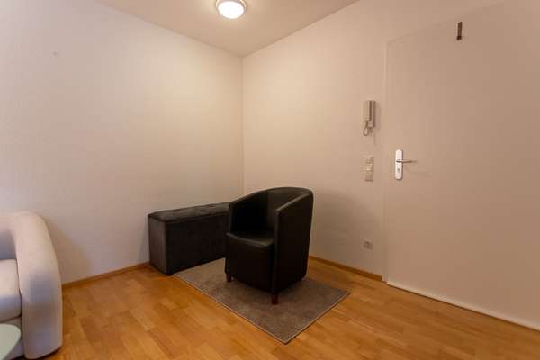 Charmante Dachgeschosswohnung in Wackernheim — Bild 5 von 7