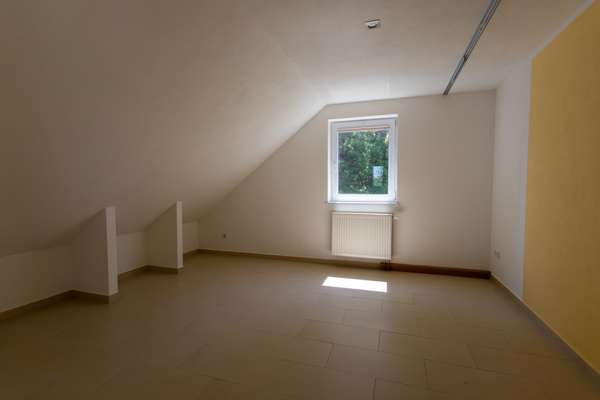 Schönes Einfamilienhaus in ruhiger Lage! — Bild 21 von 29