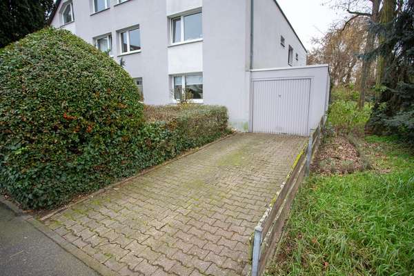 1,5-Zimmer Dachgeschosswohnung mit Garage in Mainz! — Bild 2 von 14