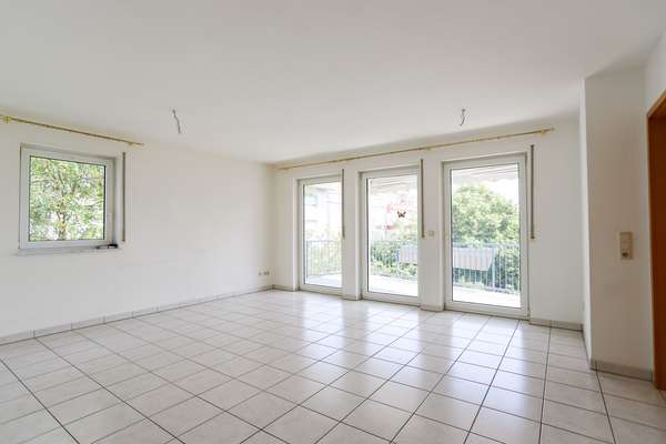 Helle 3-Zimmerwohnung mit Balkon in Mainz! — Bild 3 von 16