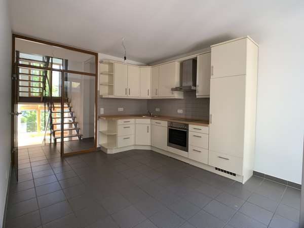 Moderne Split Level-Wohnung mit Terrasse — Bild 5 von 10