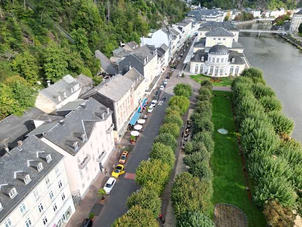 Wohn- und Geschäftshaus mit ca. 6,13 % Rendite in bester Lage von Bad Ems — Bild 2 von 3