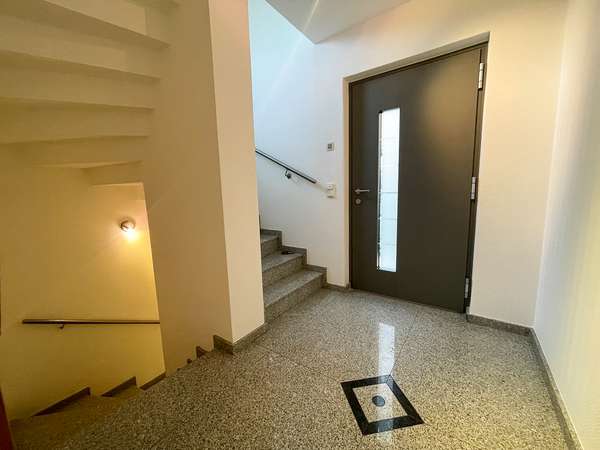 Gemütliches Einfamilienhaus in schöner Lage von Mainz-Weisenau! — Bild 13 von 22