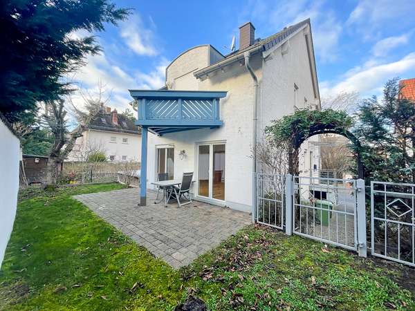 Gemütliches Einfamilienhaus in schöner Lage von Mainz-Weisenau! — Bild 3 von 22