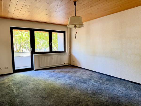 Sofort Bezugsfrei & voller Möglichkeiten - 3-ZImmer-Wohnung mit Balkon und Blick ins Grüne — Bild 5 von 20