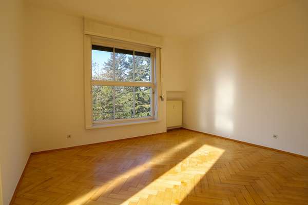 Schöne 4,5-Zimmer Wohnung in Wiesbaden-Nordost — Bild 8 von 27