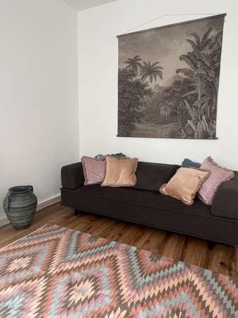 Möbliertes Wohnen auf Zeit: Individuelles Loft in ruhigem Innenhof-5 Min v. Taunusstr. — Bild 3 von 13