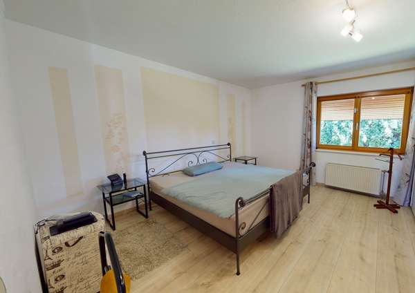 Schönes Einfamilienhaus in ruhiger Lage von Gau-Weinheim! — Bild 17 von 19