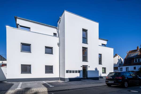 Exklusive barrierefreie Neubau-Penthousewohnung mit 3 Dachterrassen in Altrheinnähe — Bild 33 von 37