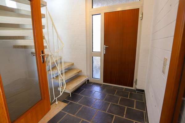 Charmantes Einfamilienhaus angrenzend zum Komponistenviertel — Bild 6 von 27