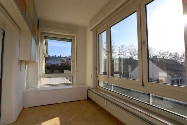 Schöne 4,5-Zimmer Wohnung in Wiesbaden-Nordost — Bild 10 von 27