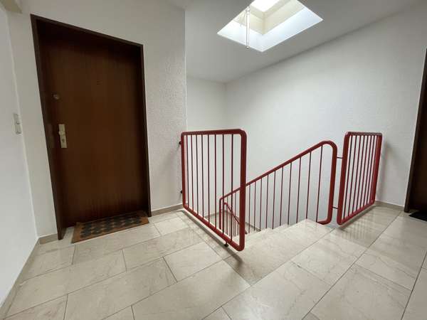 Dachgeschosswohnung mit Kamin – ruhig gelegen im Herzen des Rhein-Main-Gebiets — Bild 16 von 17