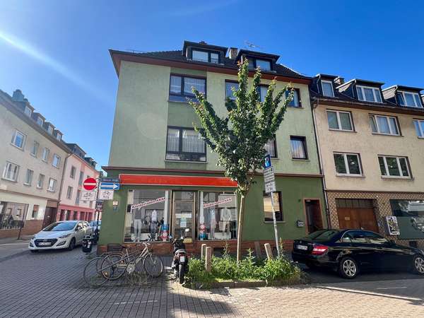 Wohn- & Geschäftshaus in beliebter und zentraler Lage von Mainz-Kastel! — Bild 3 von 25