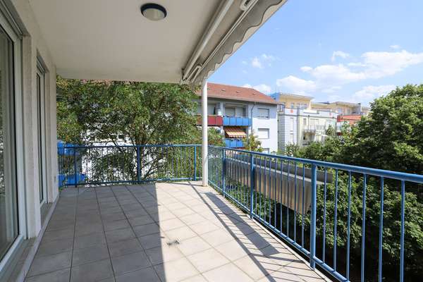 Helle 3-Zimmerwohnung mit Balkon in Mainz! — Bild 2 von 16