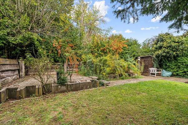 Ein Zuhause am Weinberg – wo Natur, Ruhe und Lebensqualität aufeinandertreffen — Bild 15 von 35