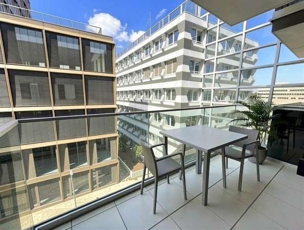Erstbezug mit Rheinblick – 1-Zimmer Wohnung am Mainzer Zollhafen — Bild 6 von 10