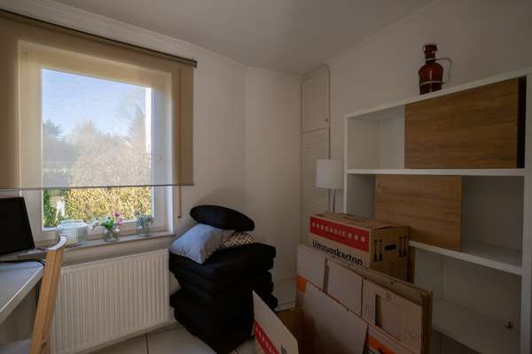 Helle Erdgeschosswohnung mit Terrasse und Garten! — Bild 13 von 15