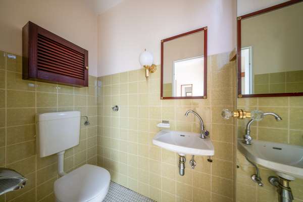 Raumwunder mit ausgebautem Dachgeschoss – Reihenmittelhaus mit Gestaltungspotential — Bild 9 von 32