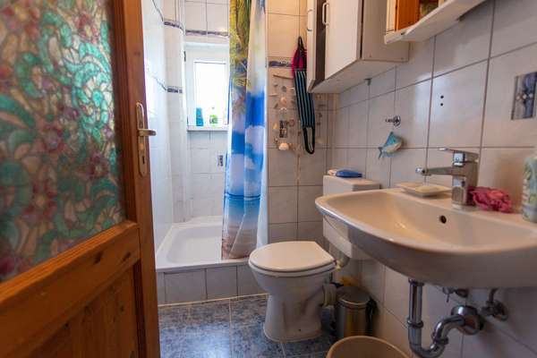 Mehrfamilienhaus mit 6 Wohneinheiten in zentraler Lage! — Bild 13 von 36