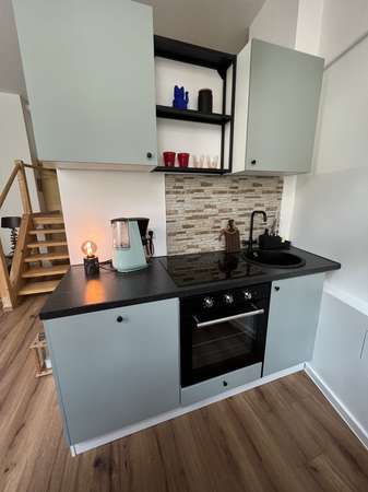 Möbliertes Wohnen auf Zeit: Individuelles Loft in ruhigem Innenhof-5 Min v. Taunusstr. — Bild 5 von 13