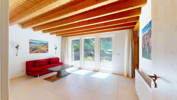 Schönes Einfamilienhaus in ruhiger Lage! — Bild 11 von 29