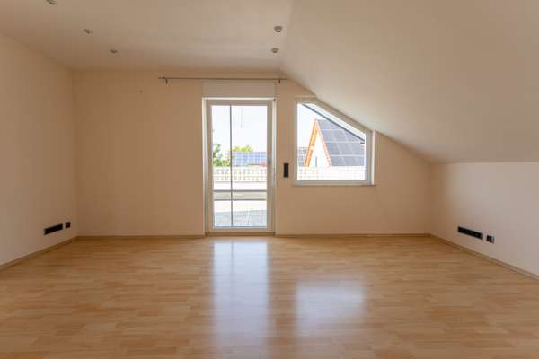Großzügiges Einfamilienhaus in ländlicher Idylle von Guntersblum! — Bild 21 von 26