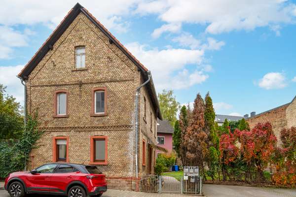 Zwei Häuser auf ca. 1.025 m² – Mehrfamilienhaus + Altbau mit Entwicklungs- und Renditepotenzial — Bild 5 von 42