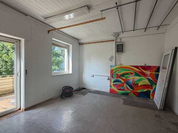 Entwicklungsobjekt zum Bodenrichtwert - vielfältiges Loft- u. Neubaupotenzial in Wiesbaden-Bierstadt — Bild 18 von 25