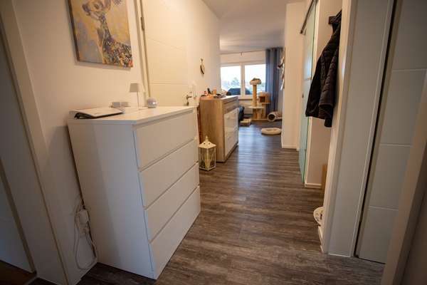 Gepflegtes Mehrfamilienhaus mit 3 Wohnungen im tollen Essenheim! — Bild 14 von 23