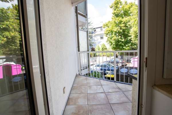 Einziehen und wohlfühlen! Renovierte 2-Zimmerwohnung mit traumhafter Sonnenterrasse in Sonnenberg! — Bild 9 von 13