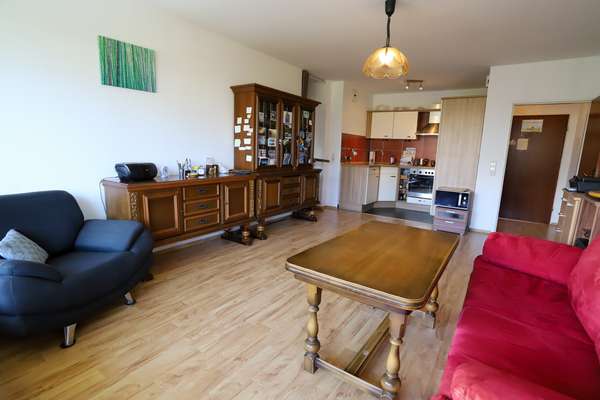 Ruhig gelegene 2-Zimmer Wohnung in Wiesbaden-Medenbach! — Bild 2 von 13