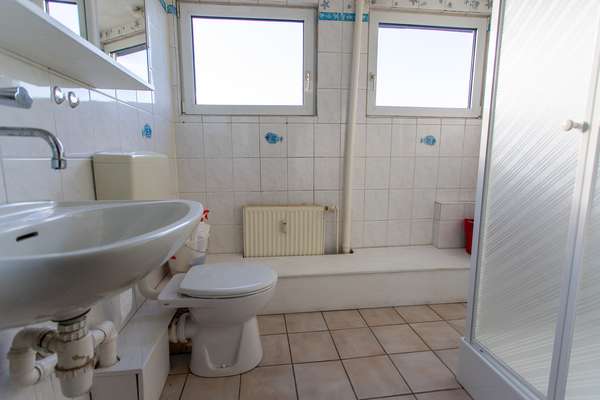 Mehrfamilienhaus mit 6 Wohneinheiten in zentraler Lage! — Bild 26 von 36