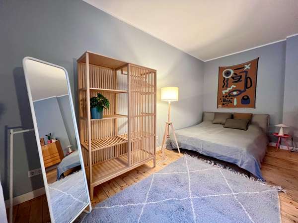 Little Loft - voll möbliert im Rheingauviertel - zentral & ruhig — Bild 3 von 9