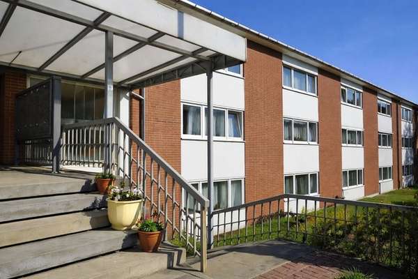 Attraktive 3-Zimmer-Wohnung (50 m²) – renoviert, gut angebunden, vielseitig nutzbar — Bild 9 von 11