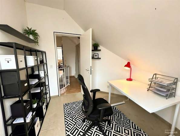 Wo die Dachterrasse zum zweitenWohnzimmer wird – Penthouse-Maisonette über zwei Ebenen — Bild 14 von 24