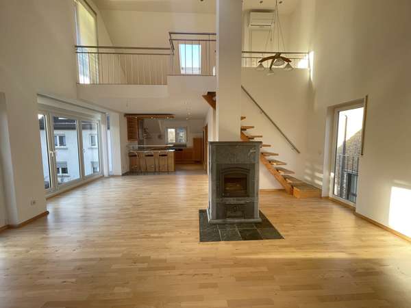 Gemütliches Einfamilienhaus in schöner Lage von Mainz-Weisenau! — Bild 4 von 22
