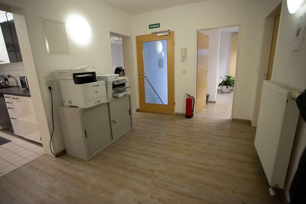 Geschäftshaus mit ca. 280 m² auf 2 Etagen! — Bild 33 von 50