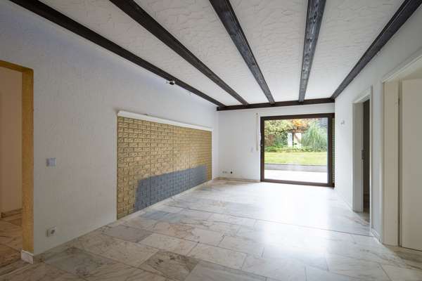 Zwei Häuser auf ca. 1.025 m² – Mehrfamilienhaus + Altbau mit Entwicklungs- und Renditepotenzial — Bild 31 von 42