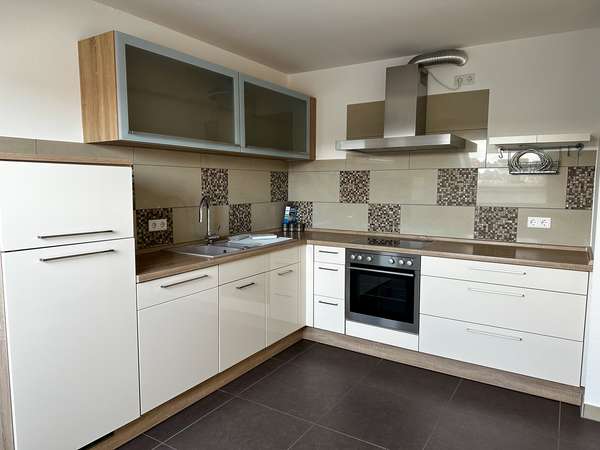 Schicke 3-Zimmer Dachgeschosswohnung in Idstein! — Bild 3 von 15