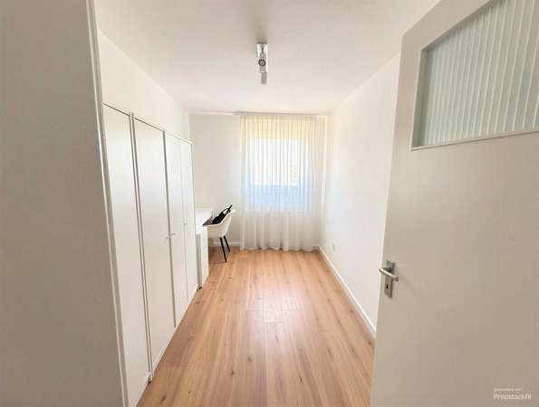 Ihr neues Zuhause: Helle 3-Zimmerwohnung mit sonnigem Balkon — Bild 10 von 12