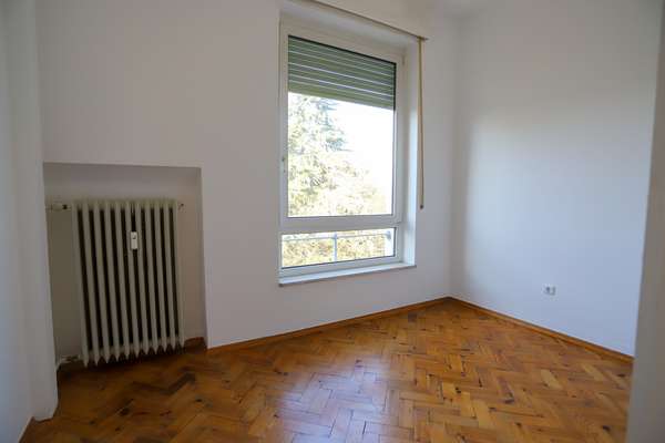 Schöne 4,5-Zimmer Wohnung in Wiesbaden-Nordost — Bild 19 von 27